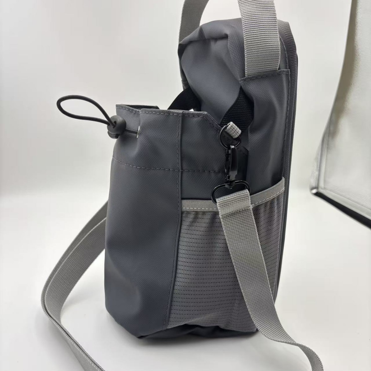 Borsa magnetica per bottiglia  - Magnetic Tank Bag recensione e prezzo
